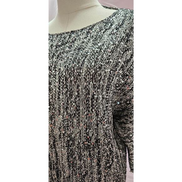 Chicos Sz 2 Sweater White Black Sequin Raglan Pullover 3/4 Sleeve Boat Neckline - Picture 2 of 4